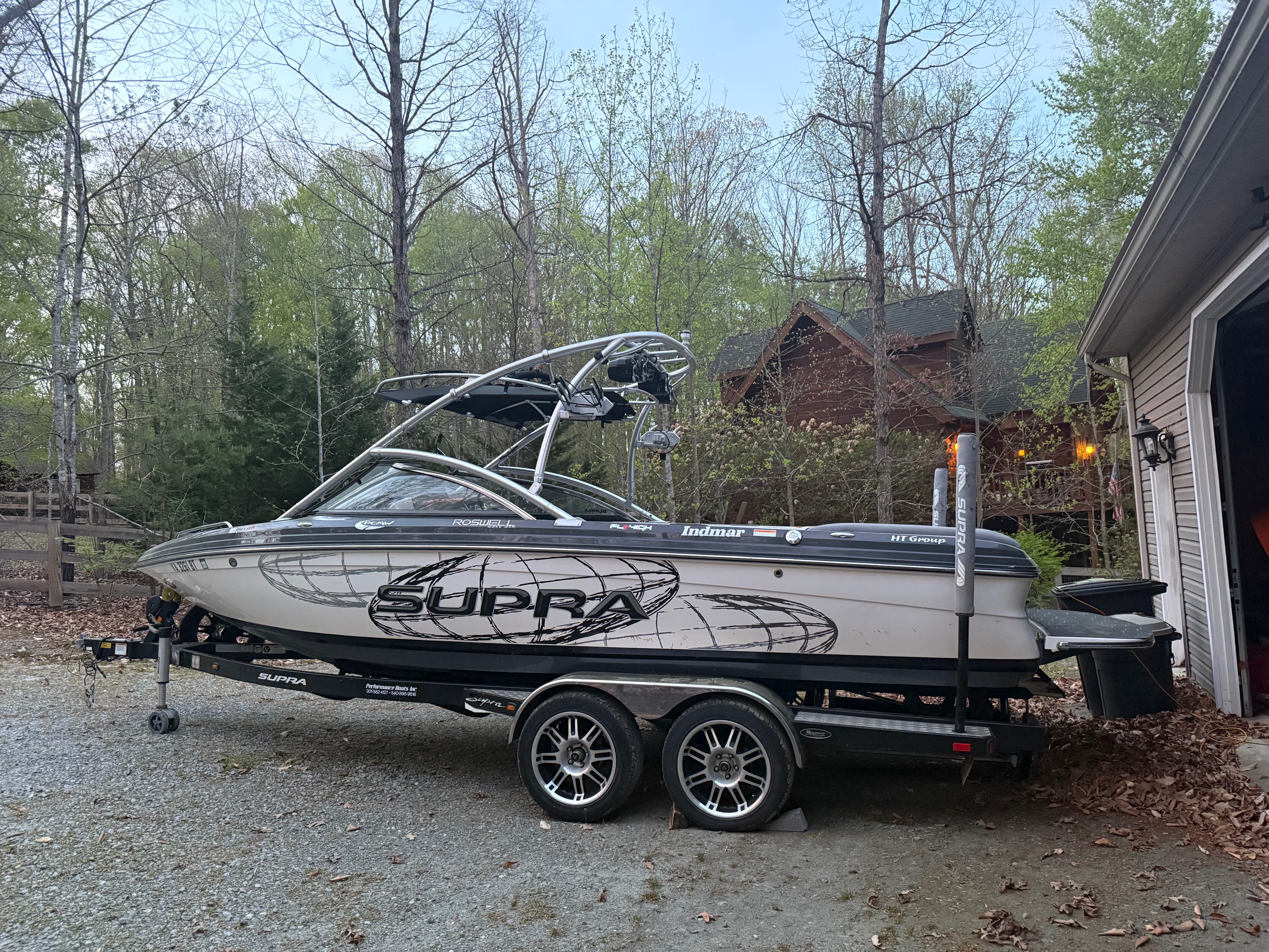 2010 Supra Worlds Edition 22 LSV