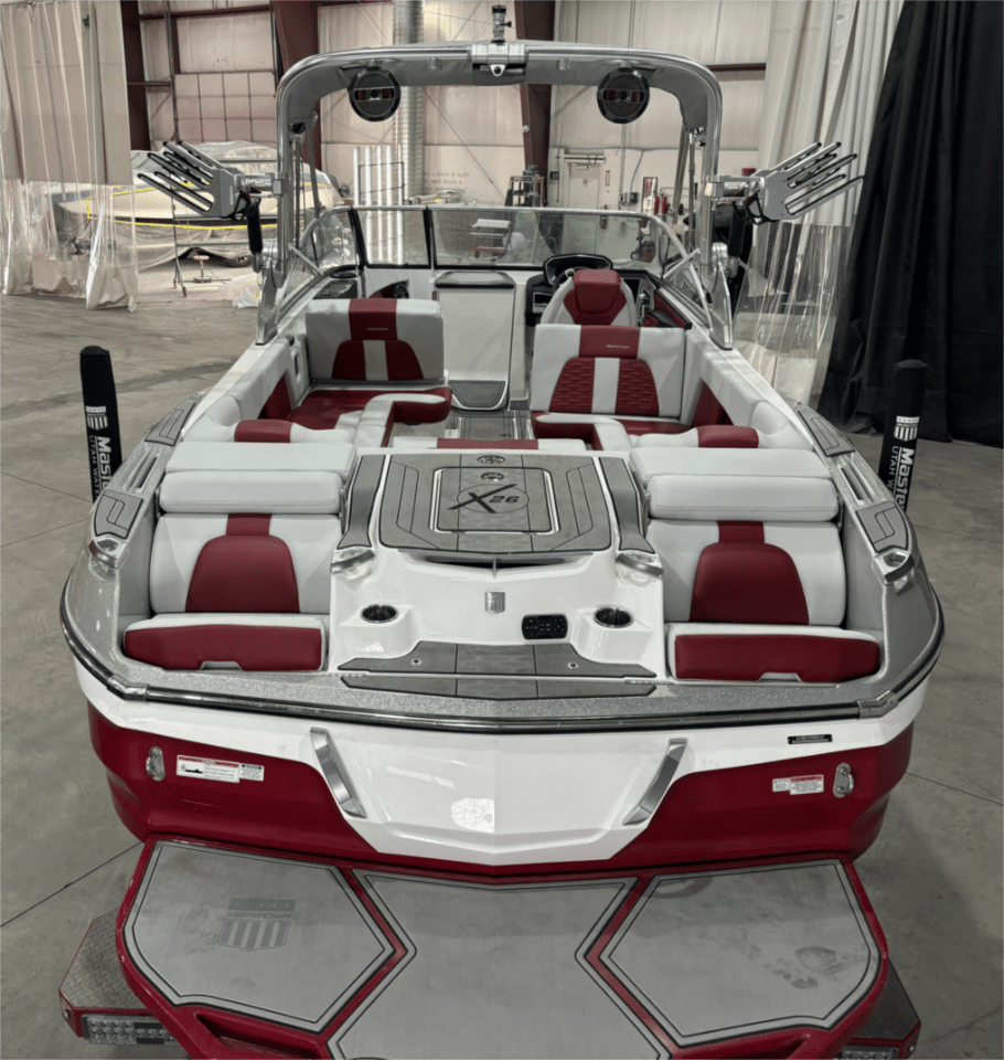 boat.Title
