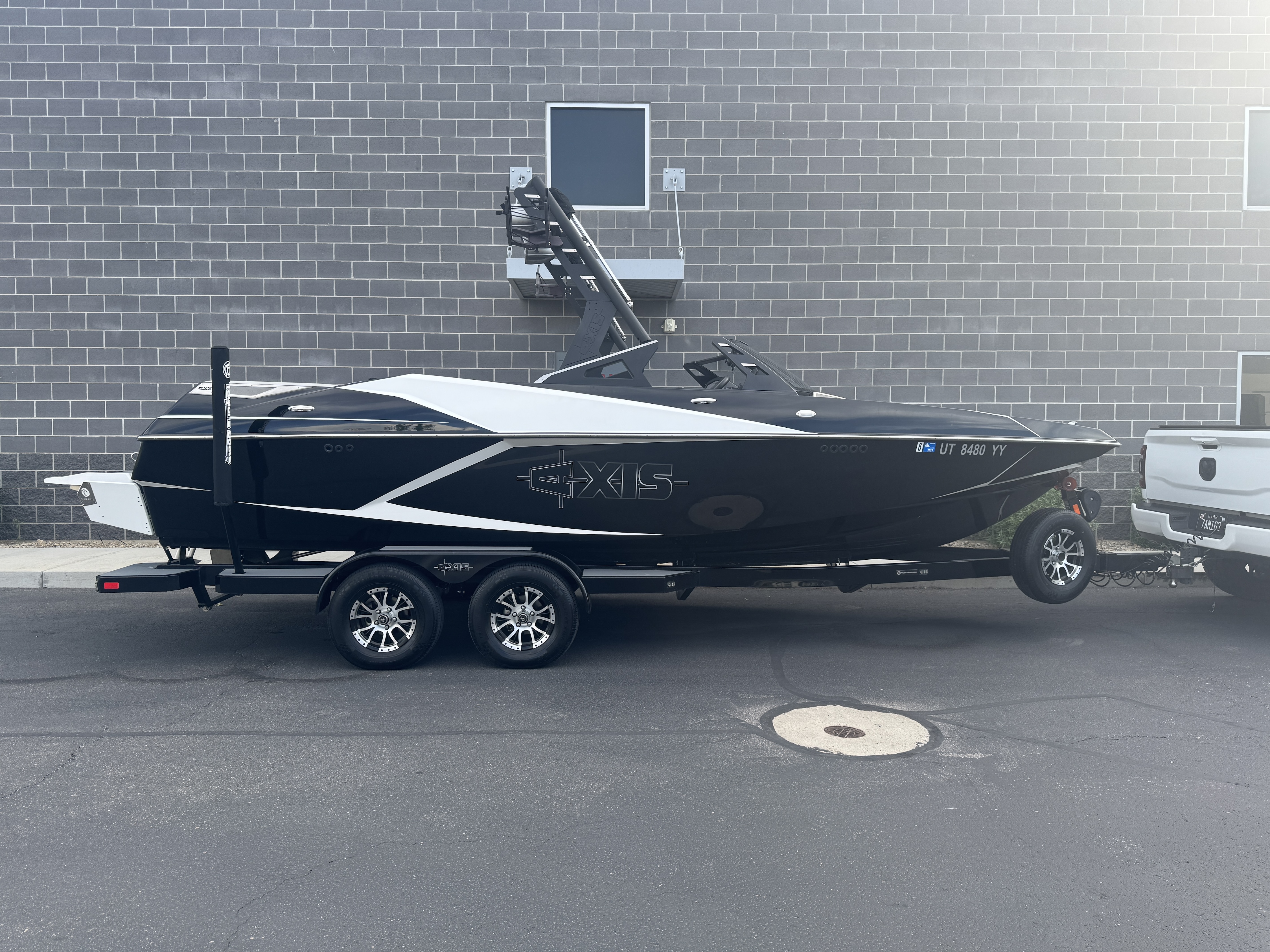 2018 Axis A22 Original Owner Low Hours