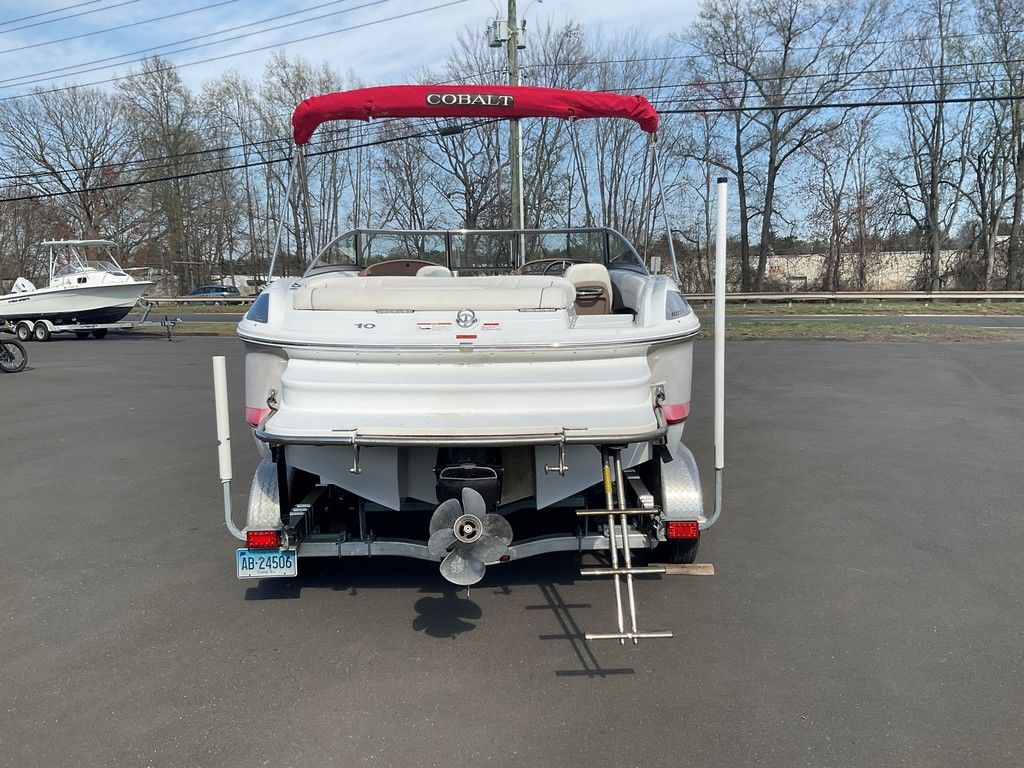 2013 Cobalt Boats 210