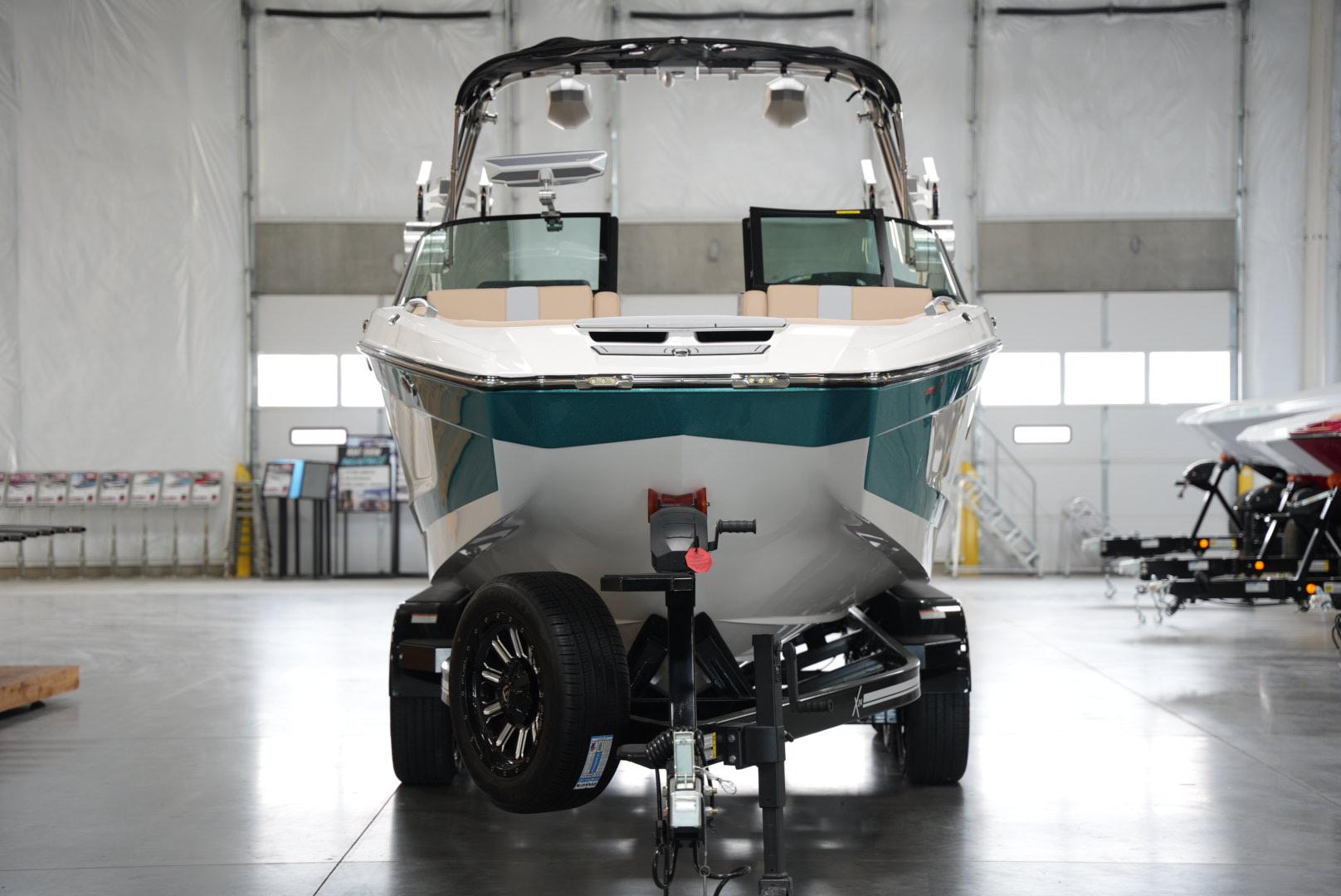 2025 MasterCraft X24 &#8211; NEW ARRIVAL! NEW 2025 COLORS!