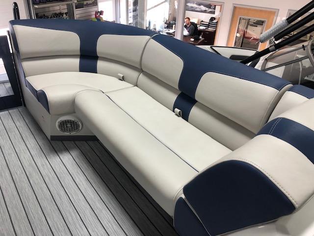 2020 Montara Surf Boss 25