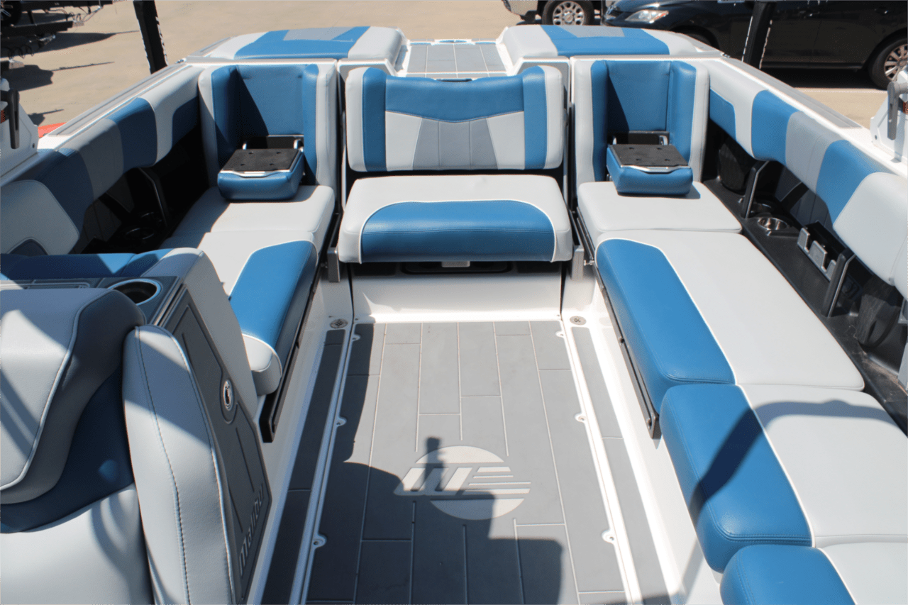 2023 Malibu 24 MXZ