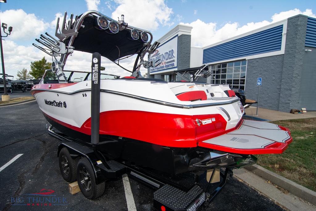 2021 Mastercraft X24
