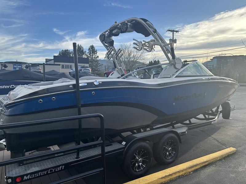 2017 MasterCraft X26