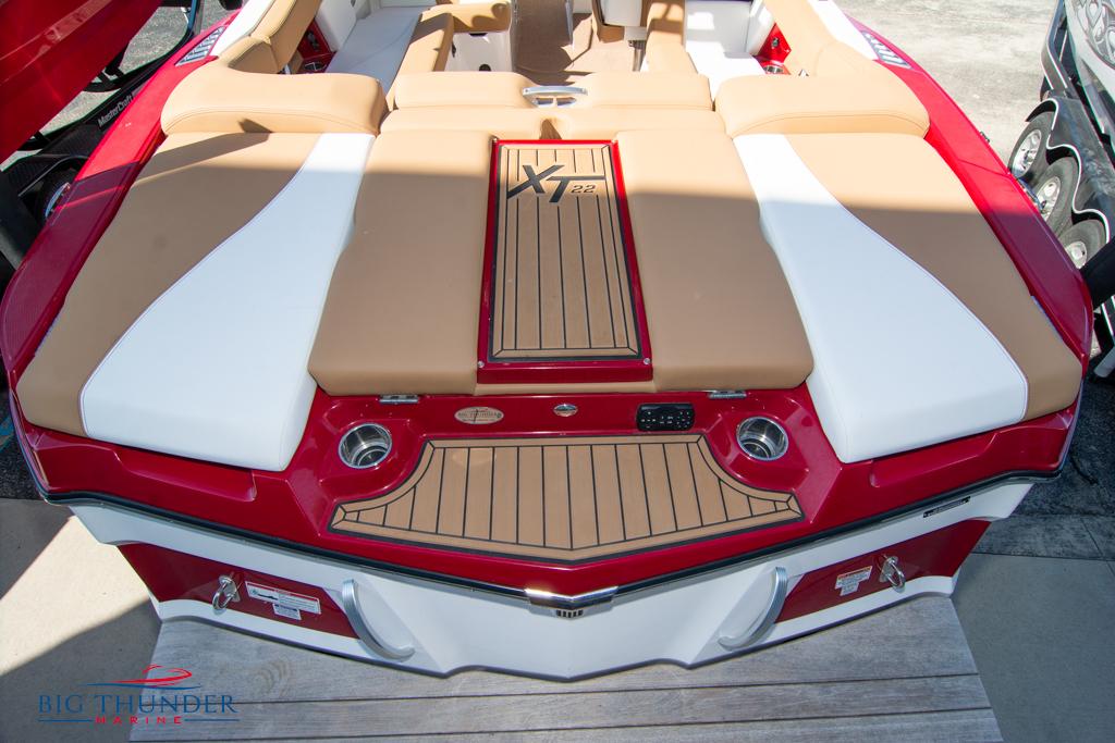 2021 Mastercraft XT22