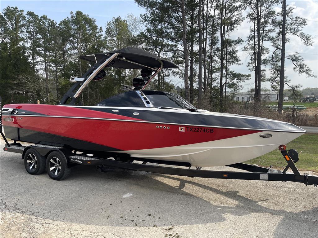 2013 Malibu 247 LSV