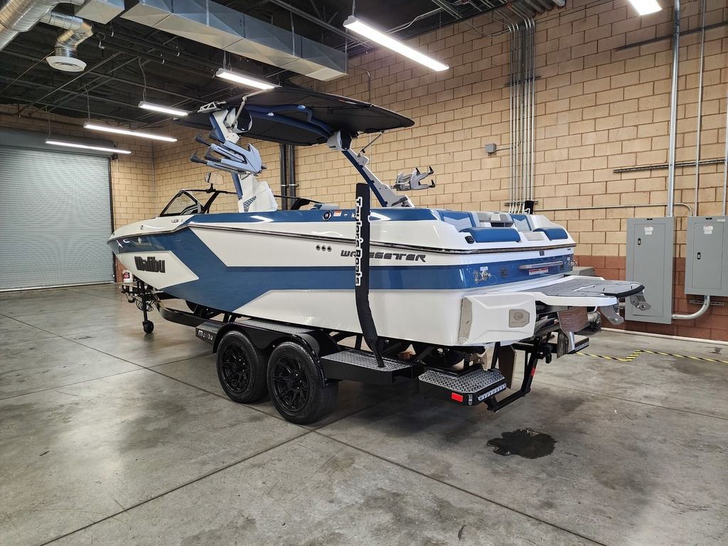 2025 Malibu Boats 23 MXZ