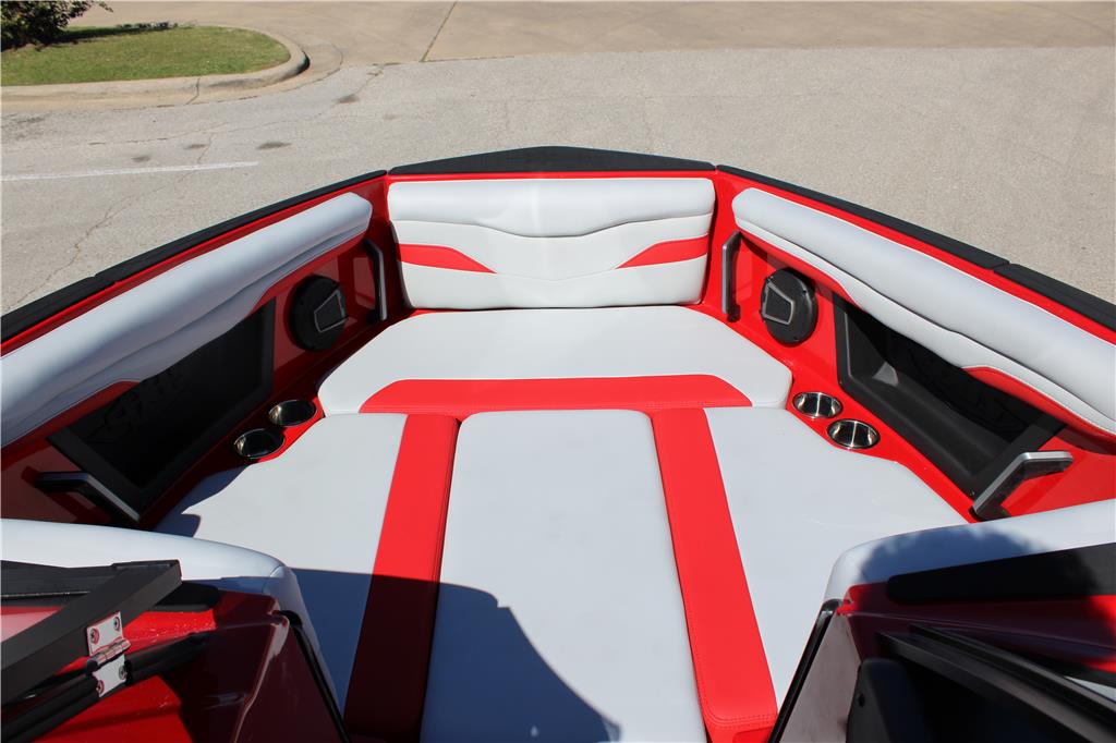 2024 Axis T250