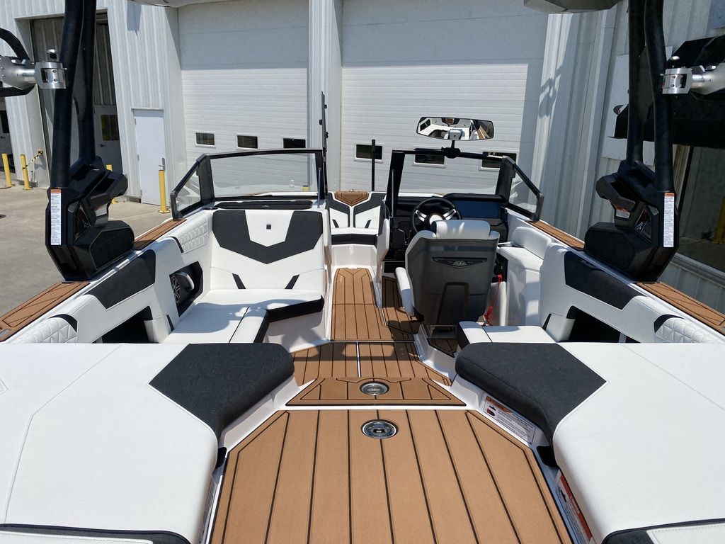 2025 Nautique Super Air Nautique GS20