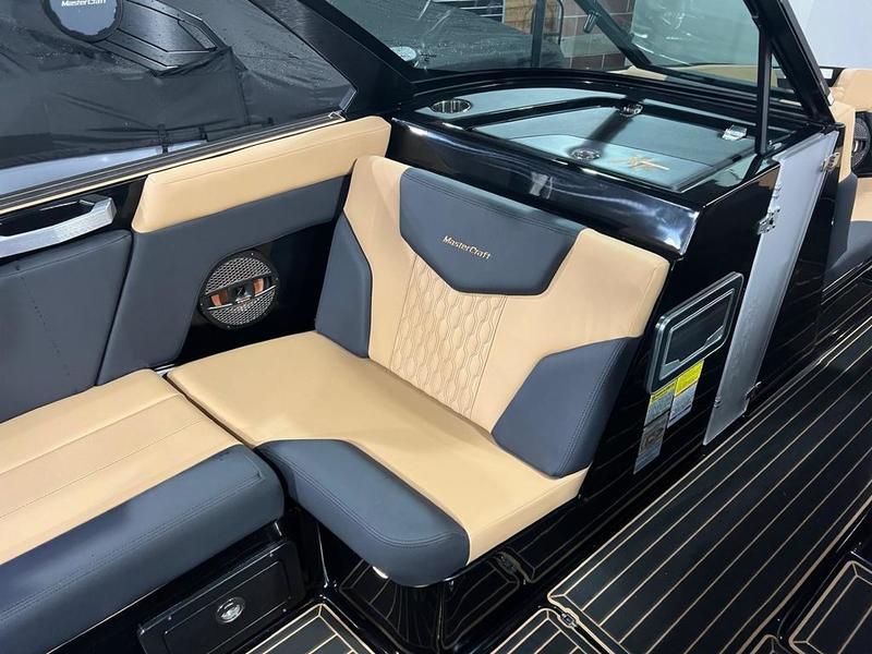 New 2024 MasterCraft XT23 Ashley Kidd Edition