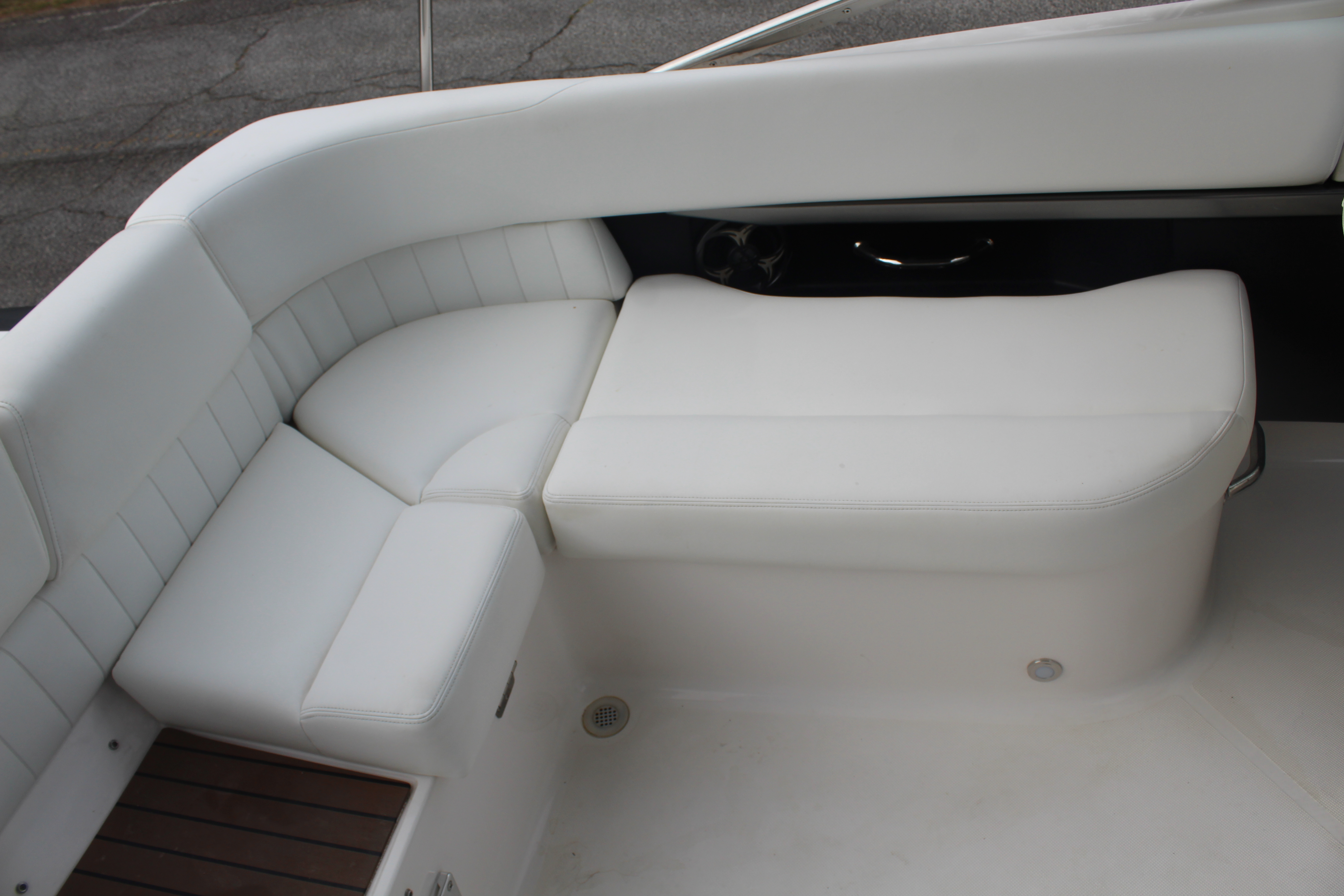 2012 Regal 2300