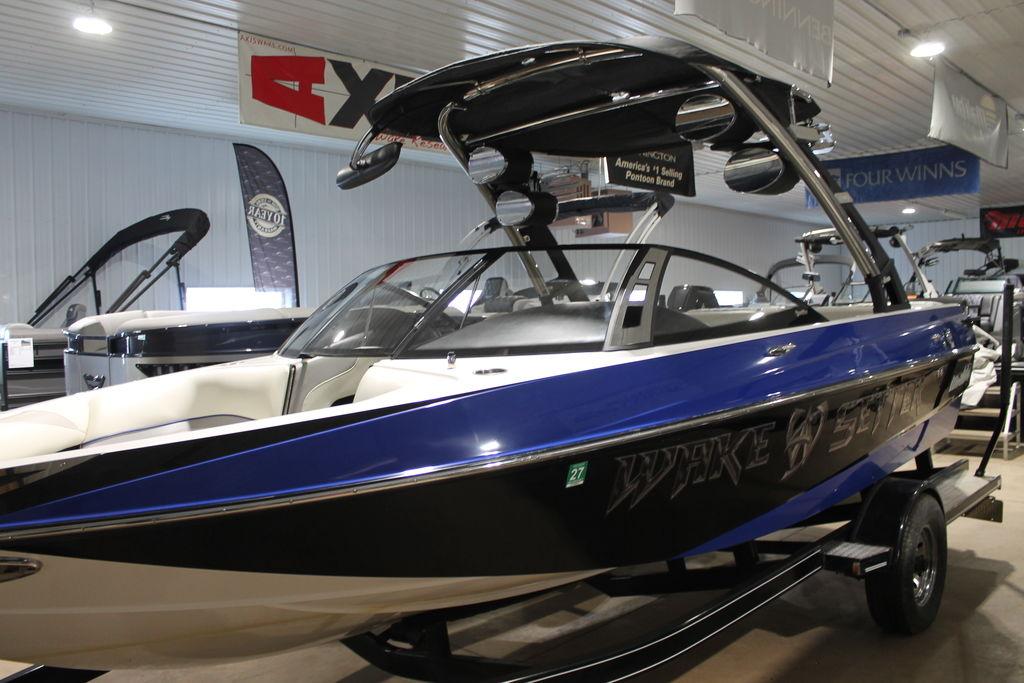 2012 Malibu Wakesetter VTX
