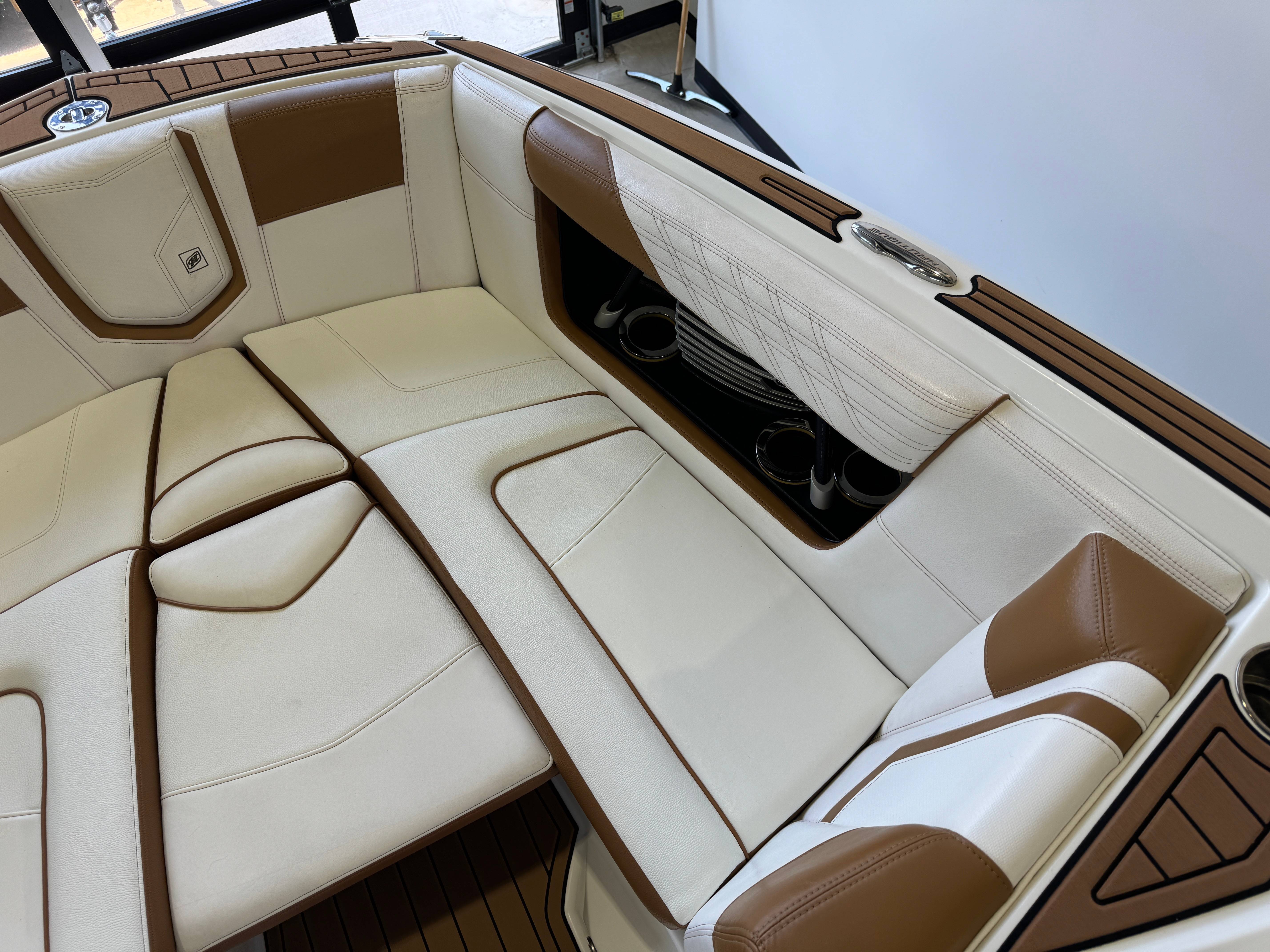 2017 Nautique Super Air Nautique G23