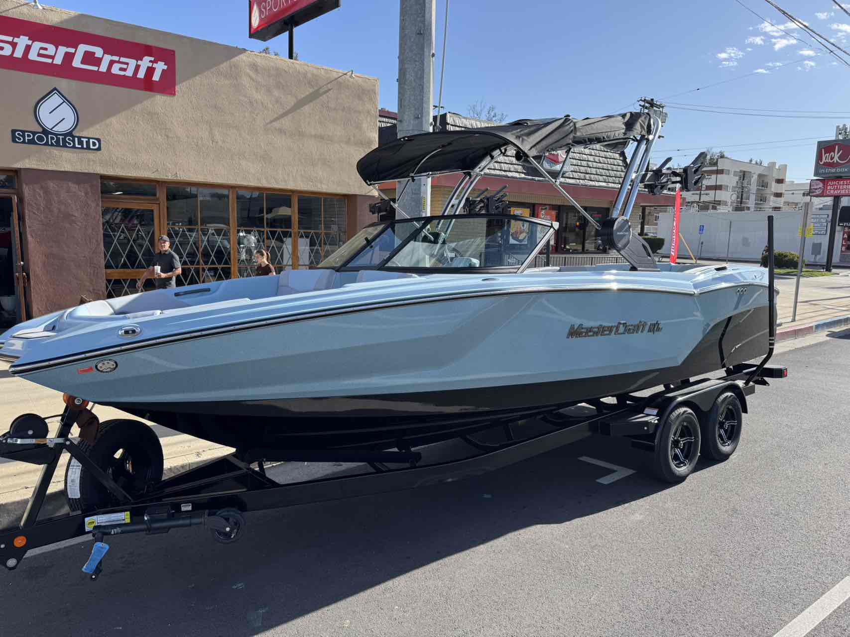 boat.Title