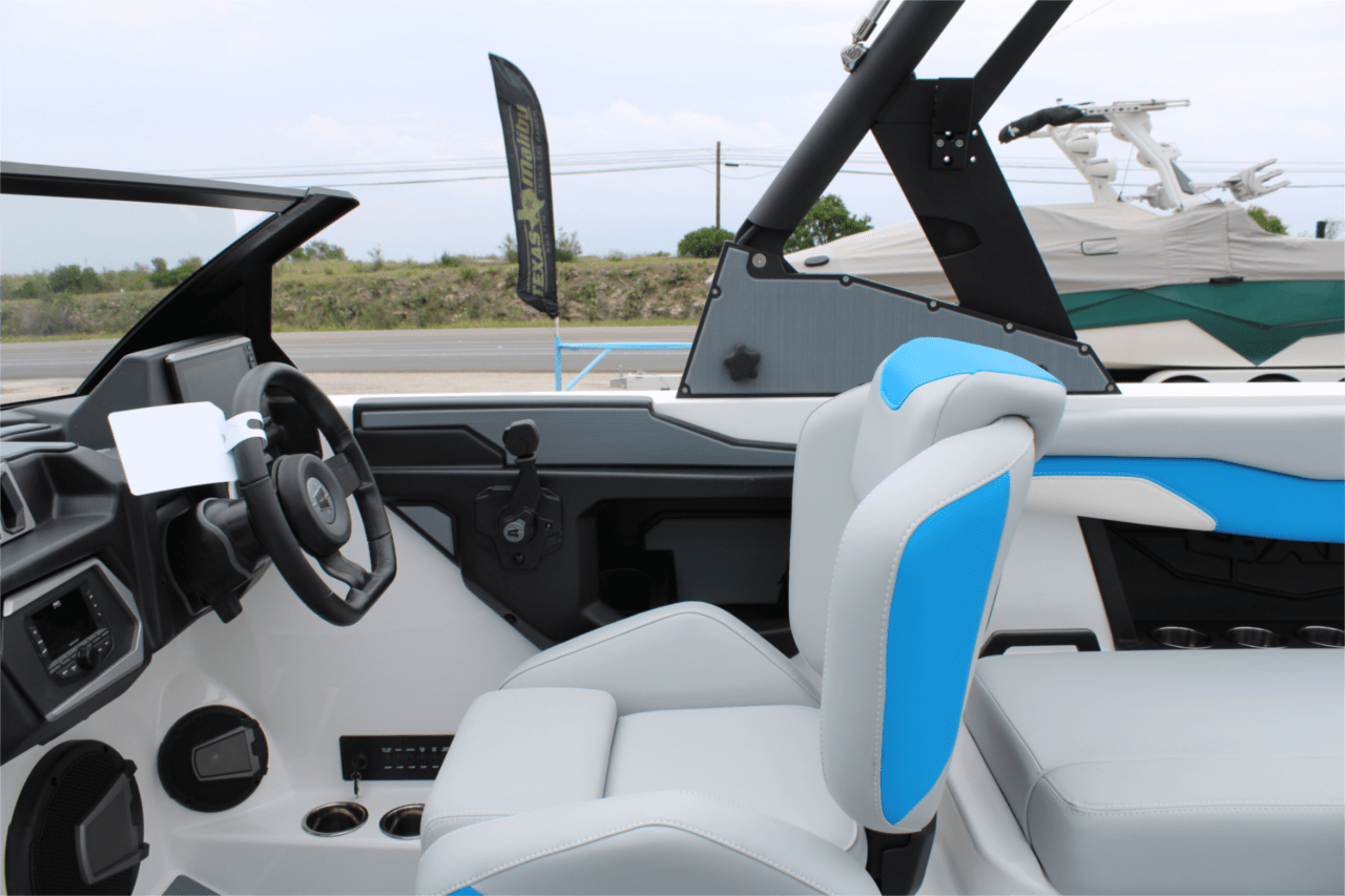 2025 Axis T220 Icon