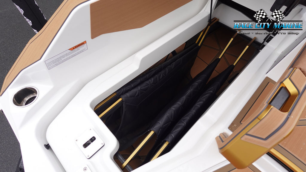 2025 Nautique P23