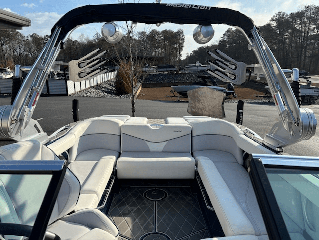 2018 Mastercraft XT22