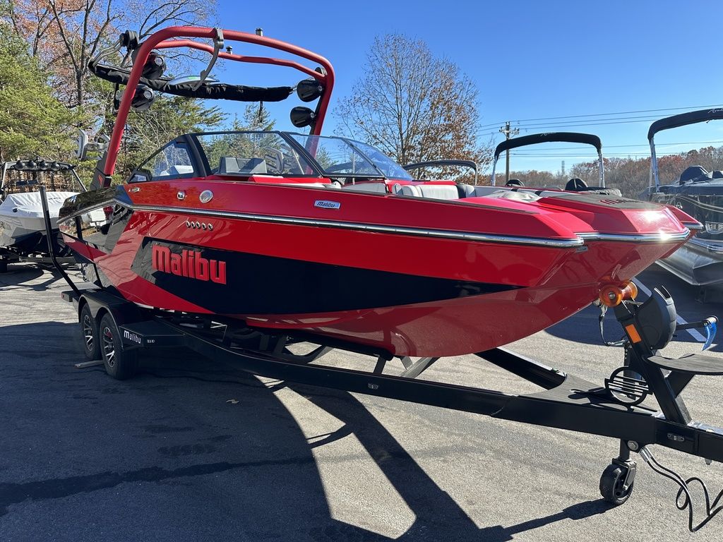 2024 Malibu Boats 23 MXZ