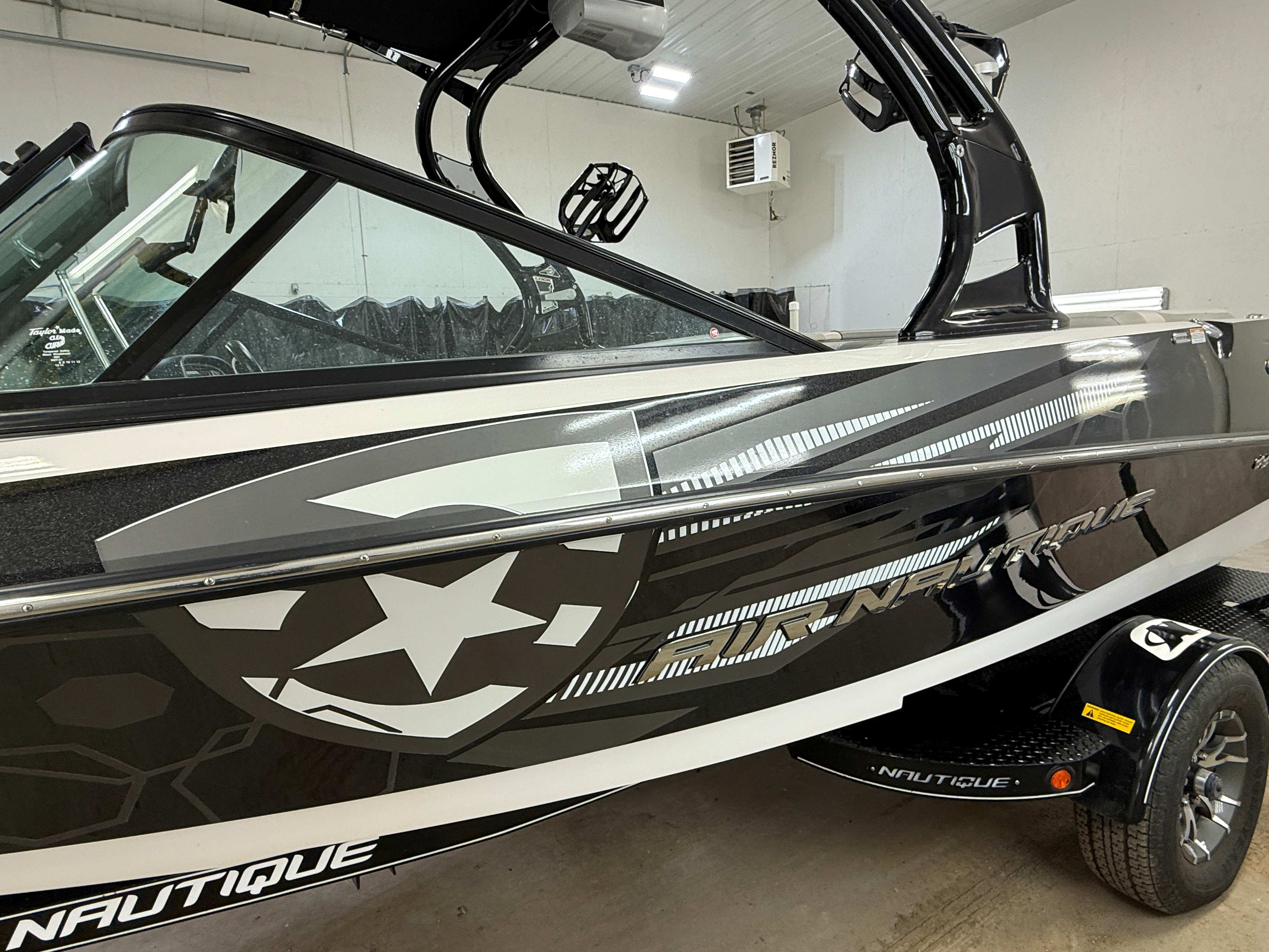 2013 Nautique 200 Sport