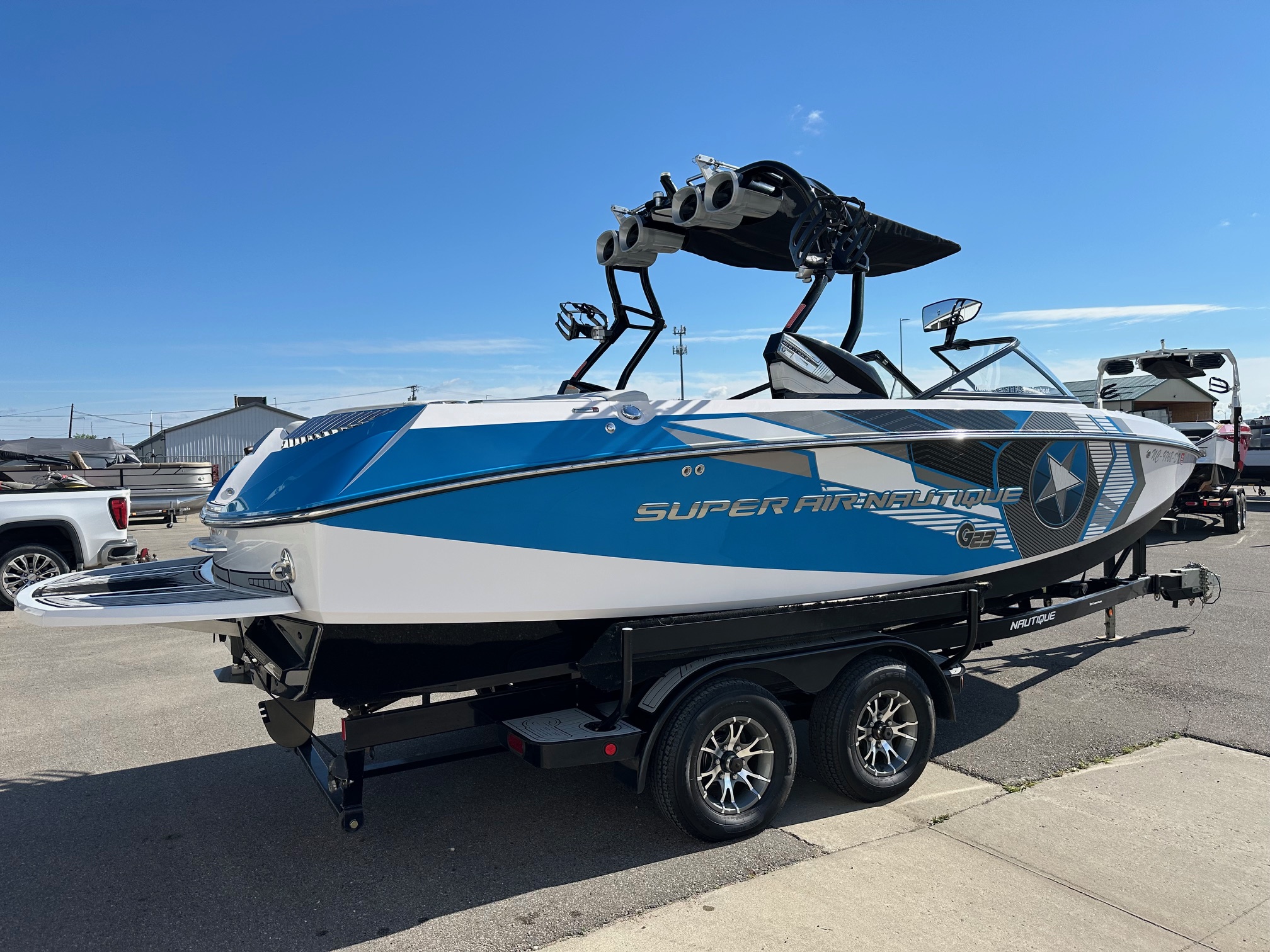 2013 Nautique G23