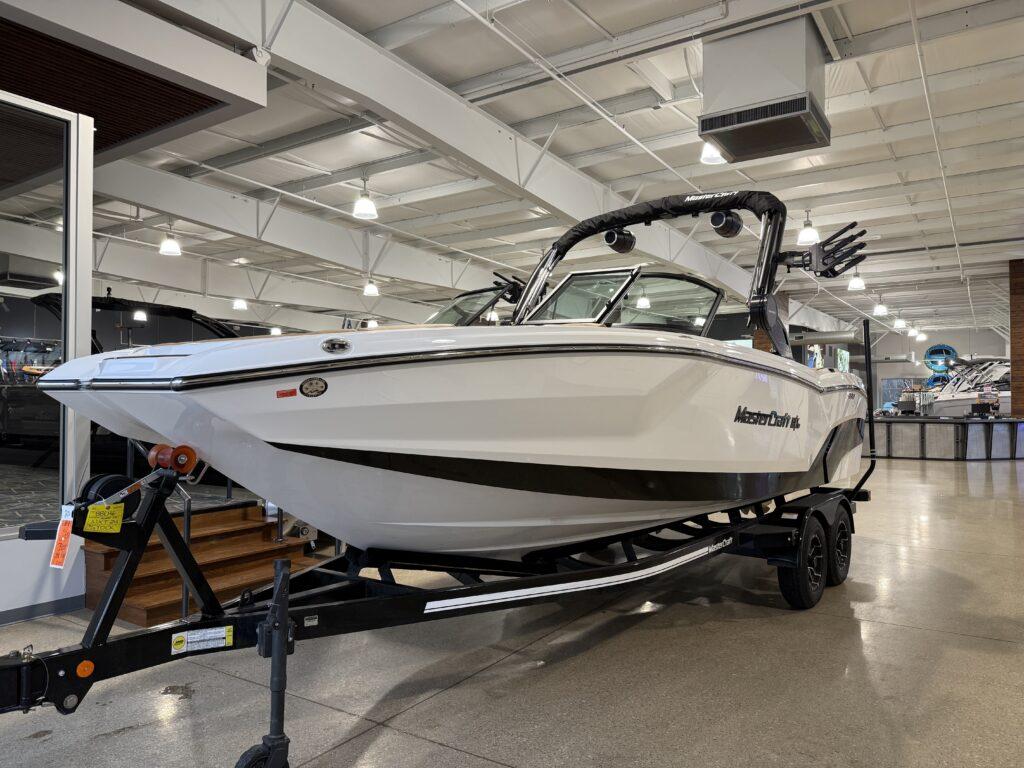 boat.Title