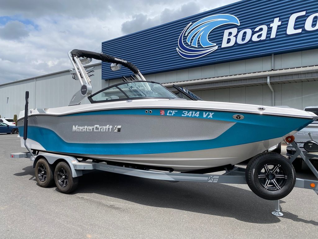 2023 MasterCraft XT24