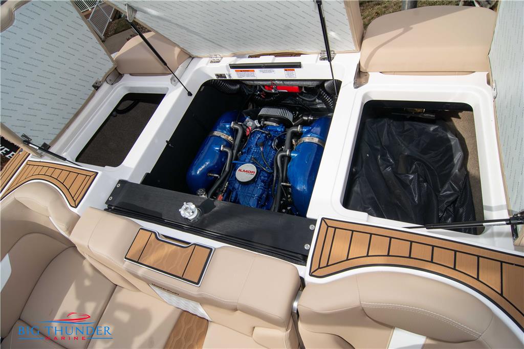 2024 MasterCraft XT24
