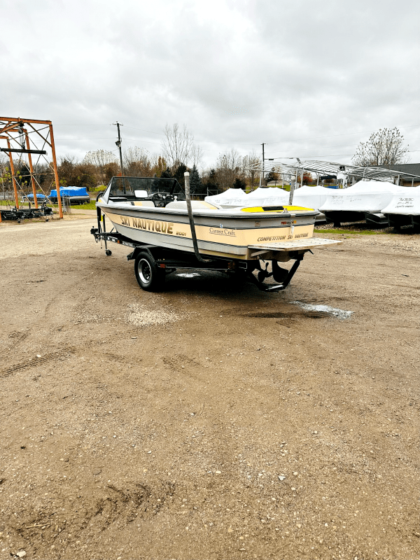 boat.Title