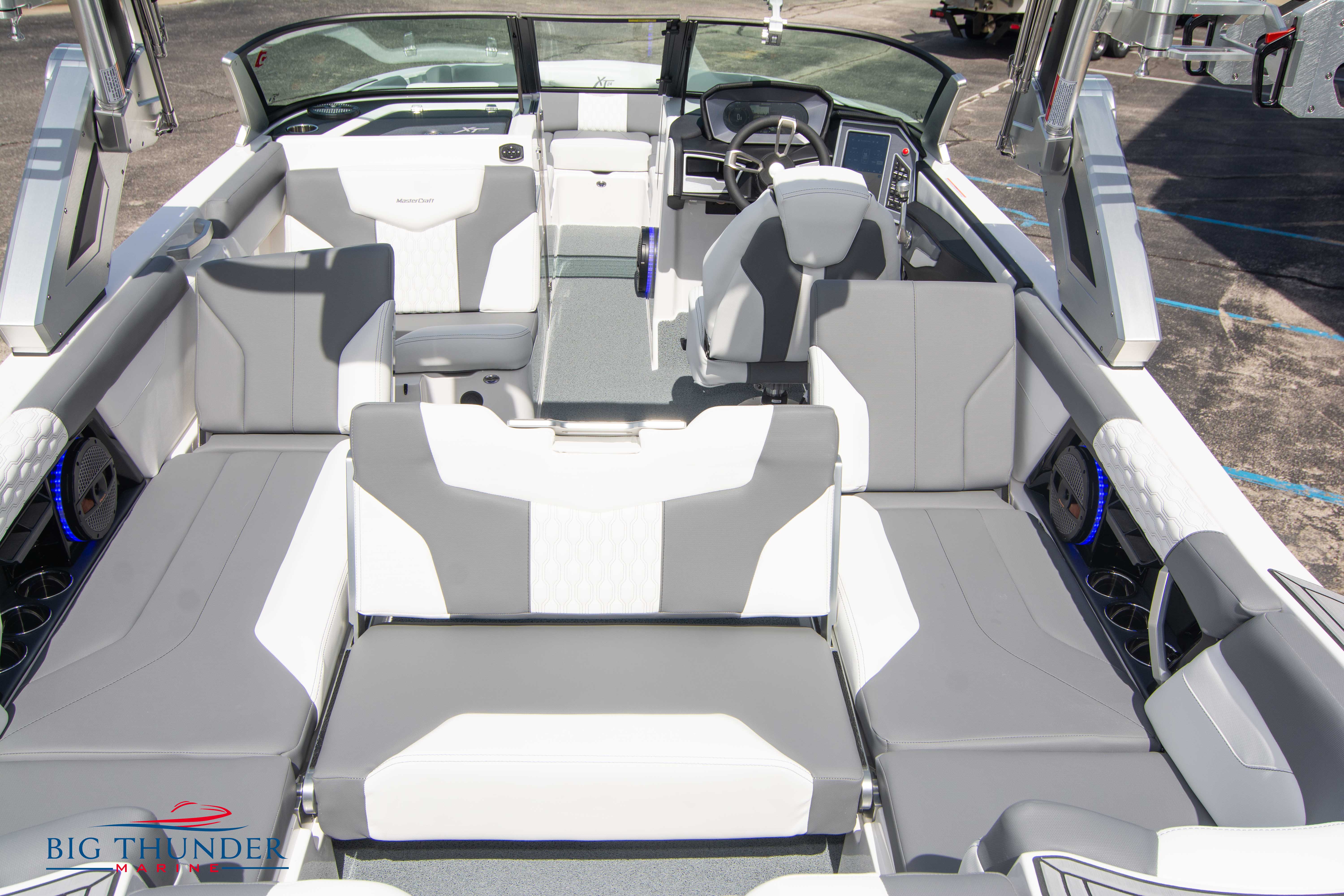 2023 Mastercraft XT24
