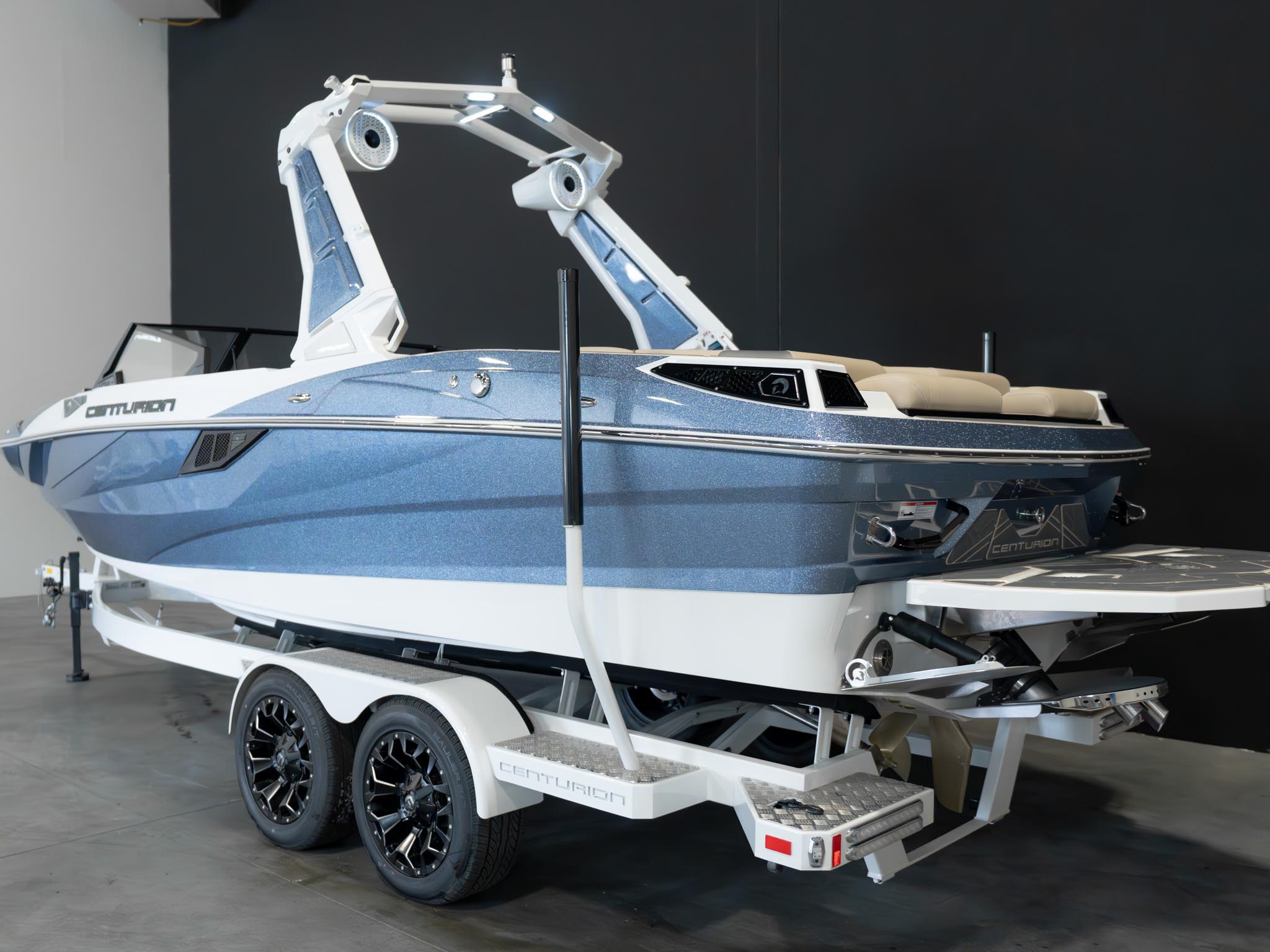 boat.Title