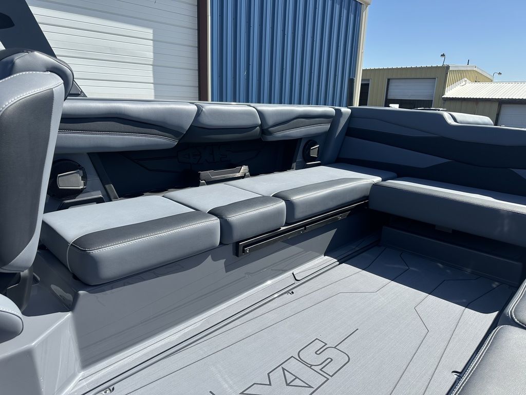 2025 Axis Wake Research A245