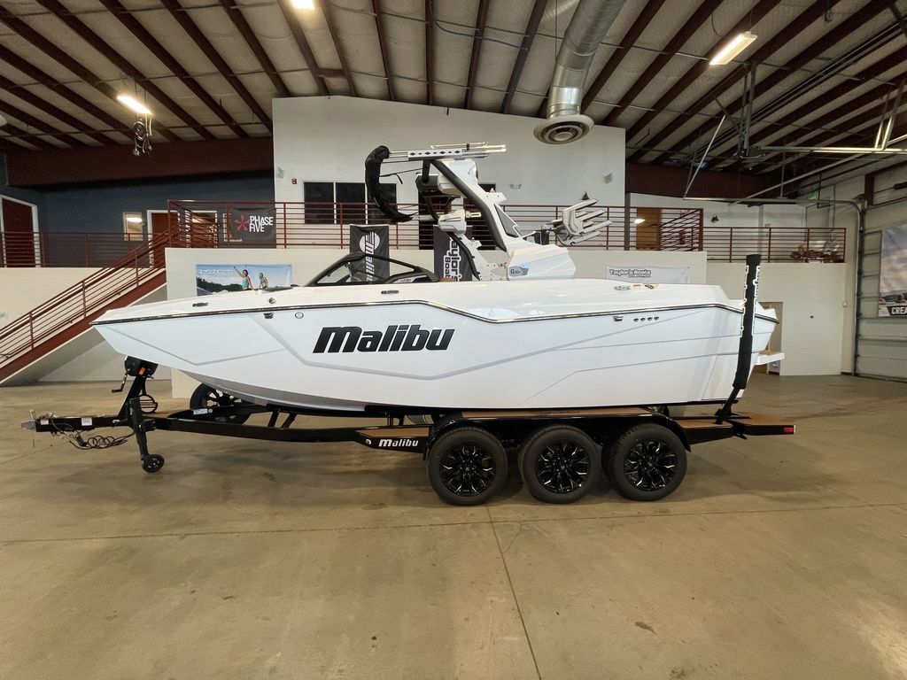 boat.Title