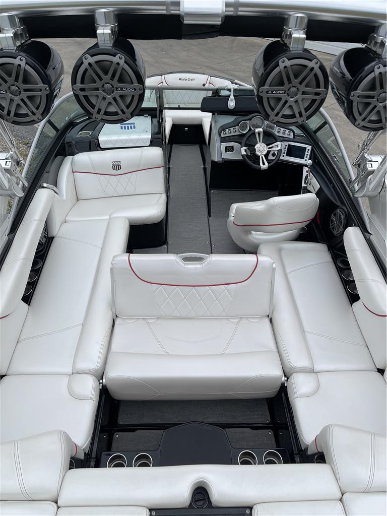 2013 Mastercraft X-30