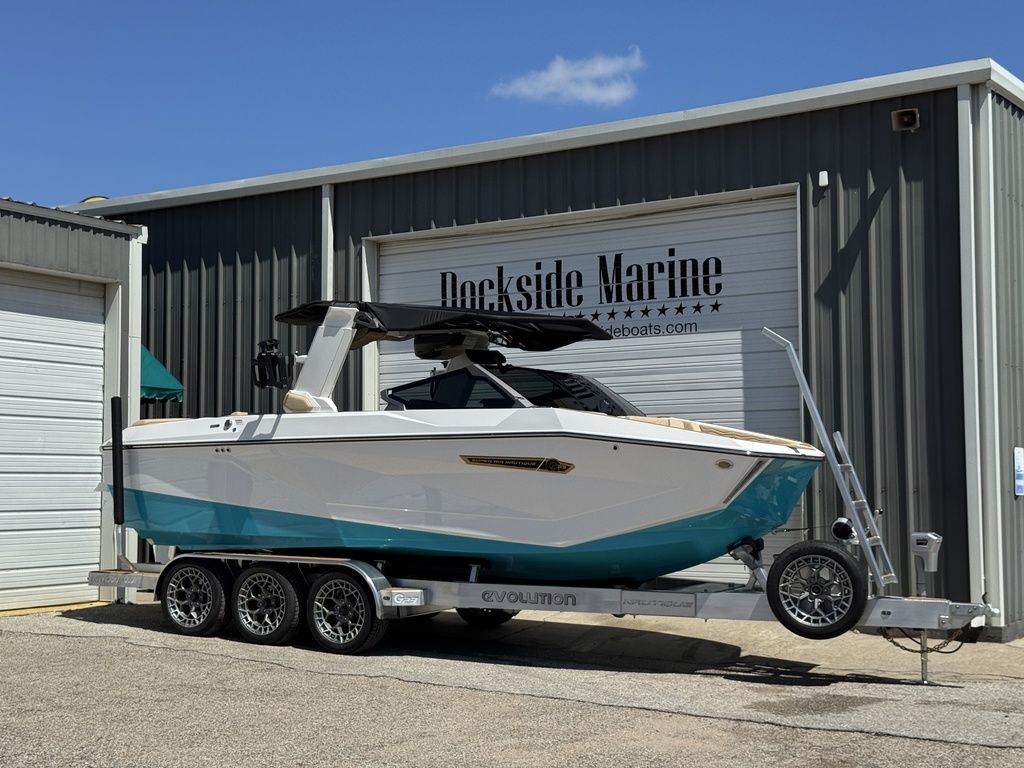 2025 Nautique Super Air Nautique G23