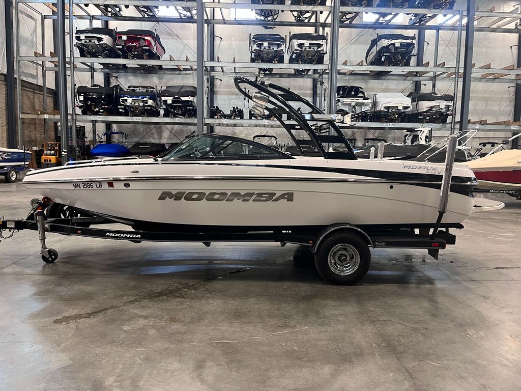 2013 MOOMBA Mobius LSV