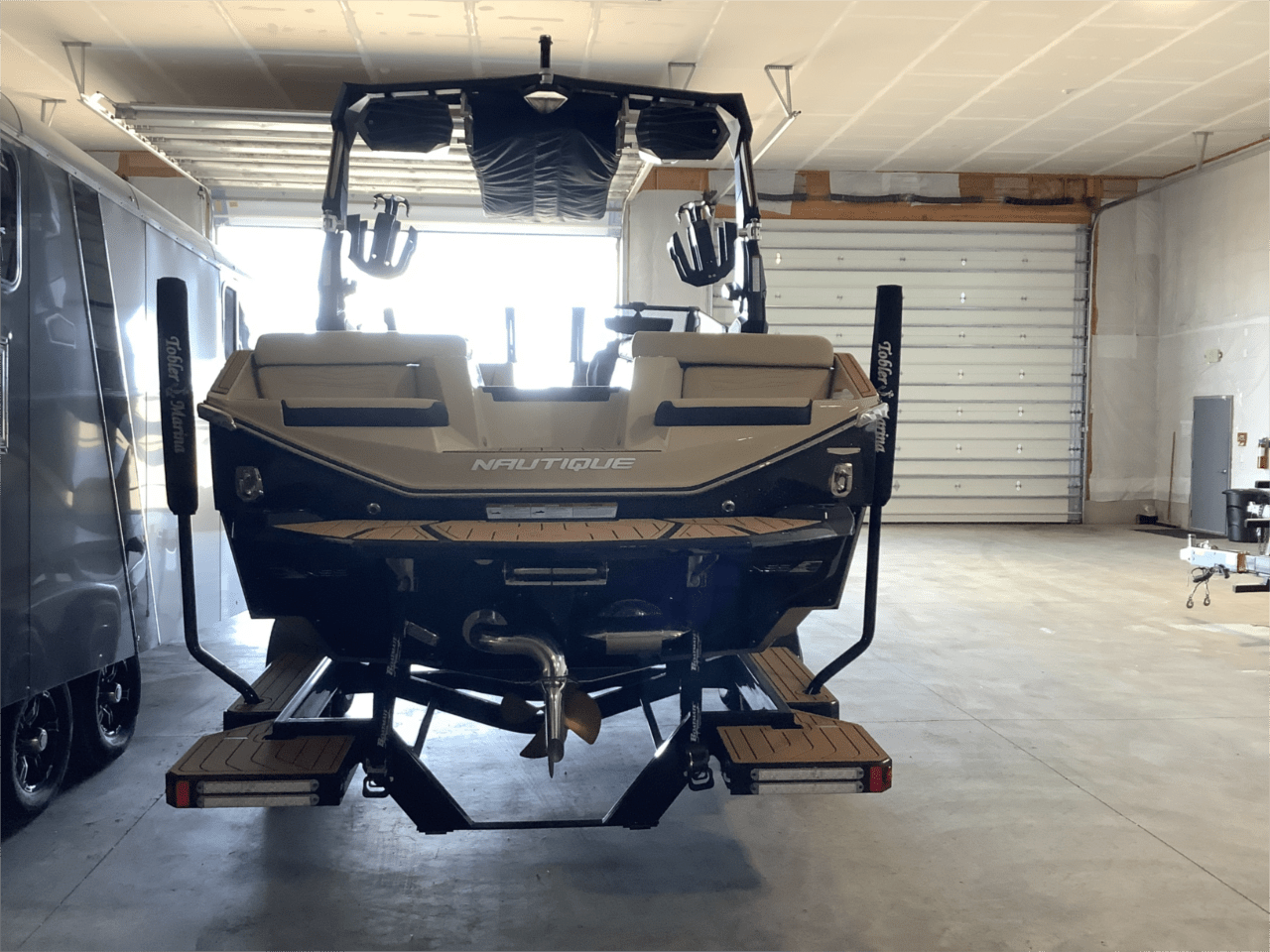 2025 Nautique G23