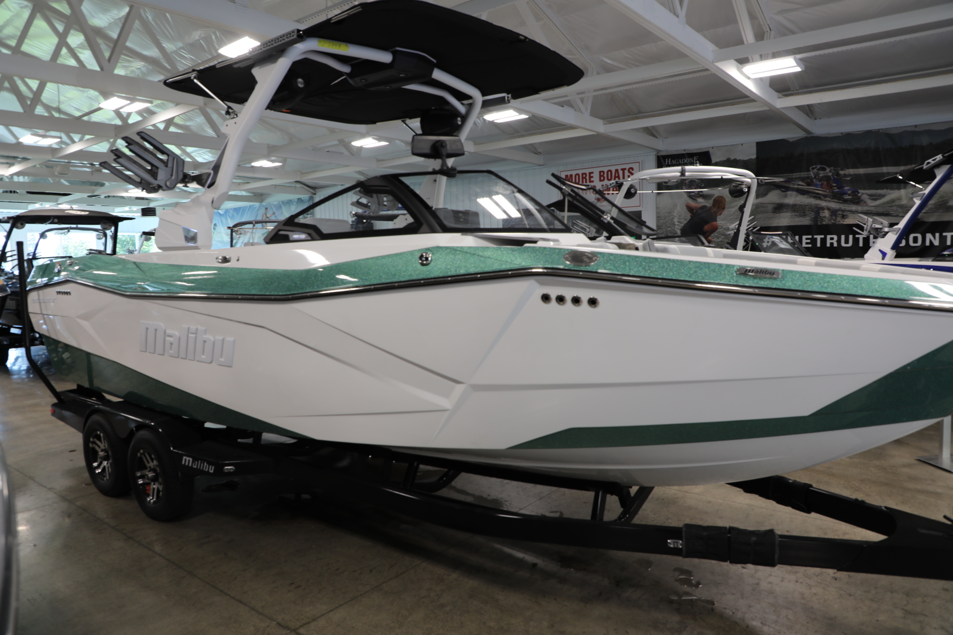 2024 Malibu 26LSV