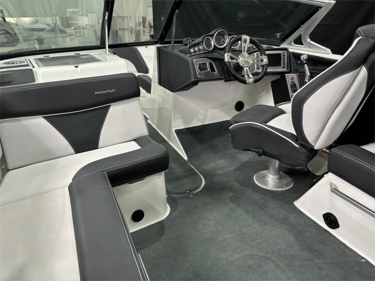 2017 MASTERCRAFT XT21