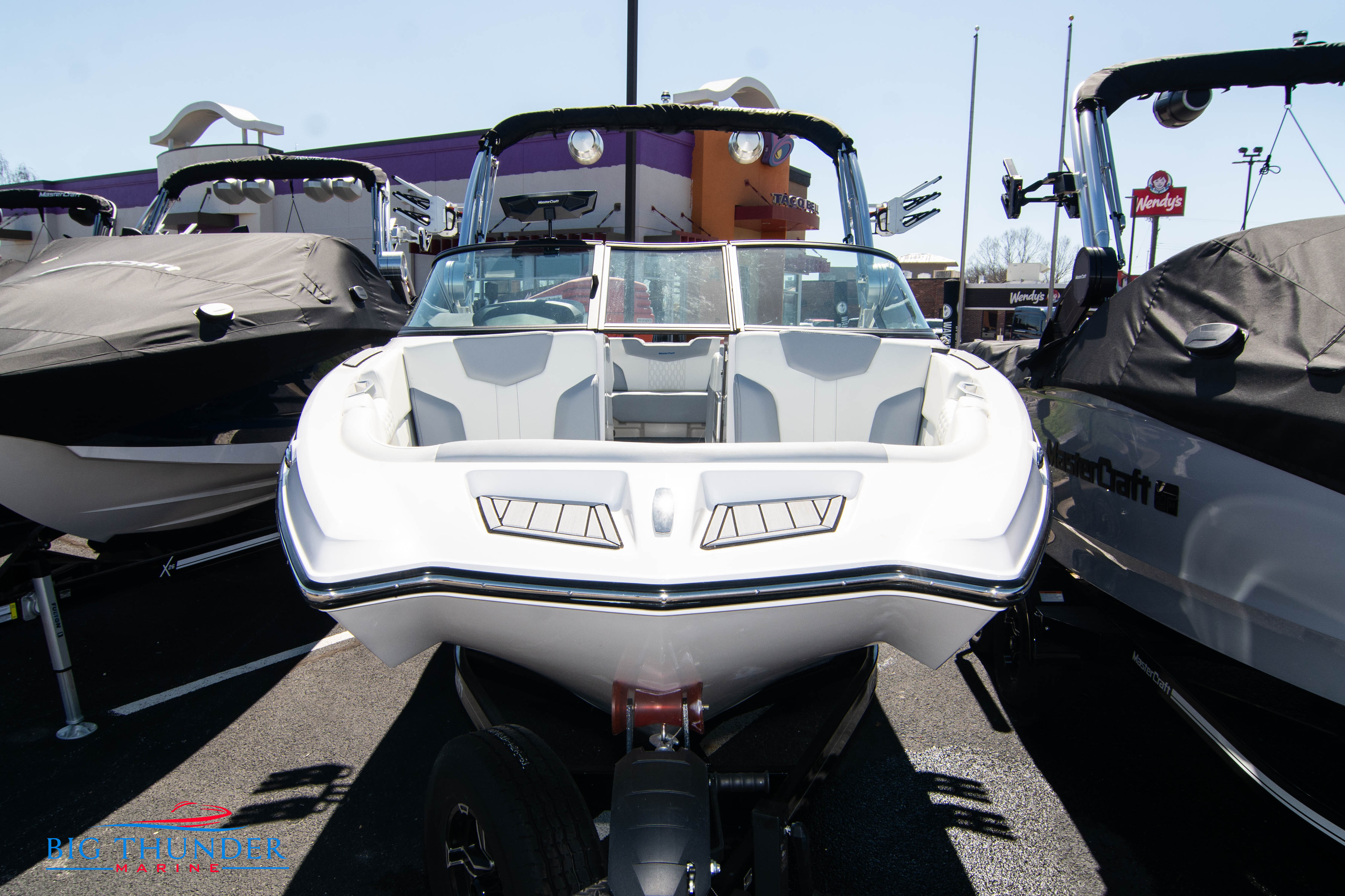 2023 Mastercraft XT24