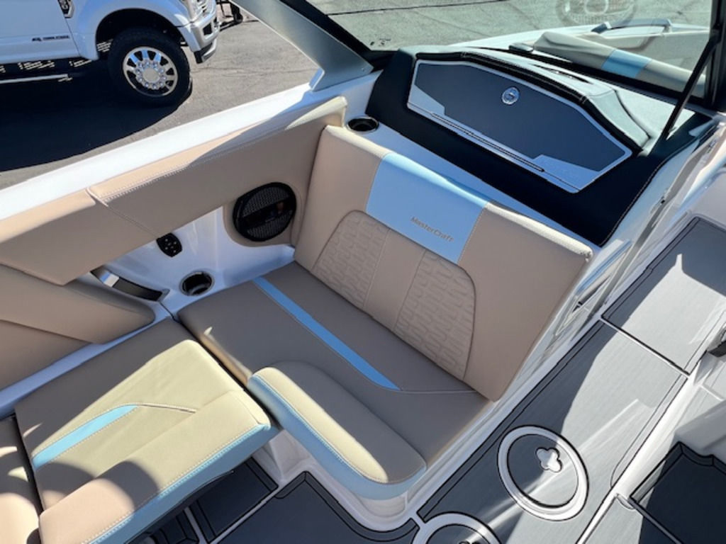 2024 Mastercraft X24