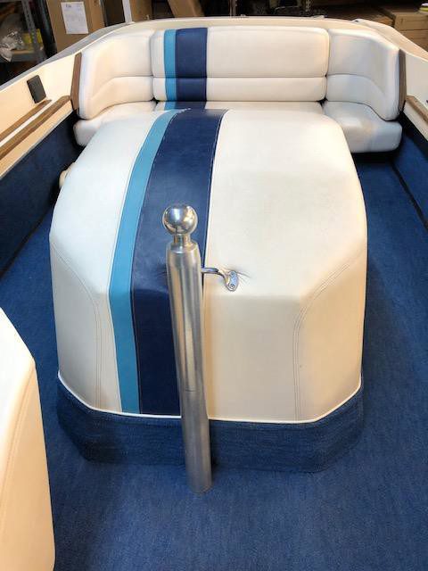1989 Ski Nautique 2001 w/trailer
