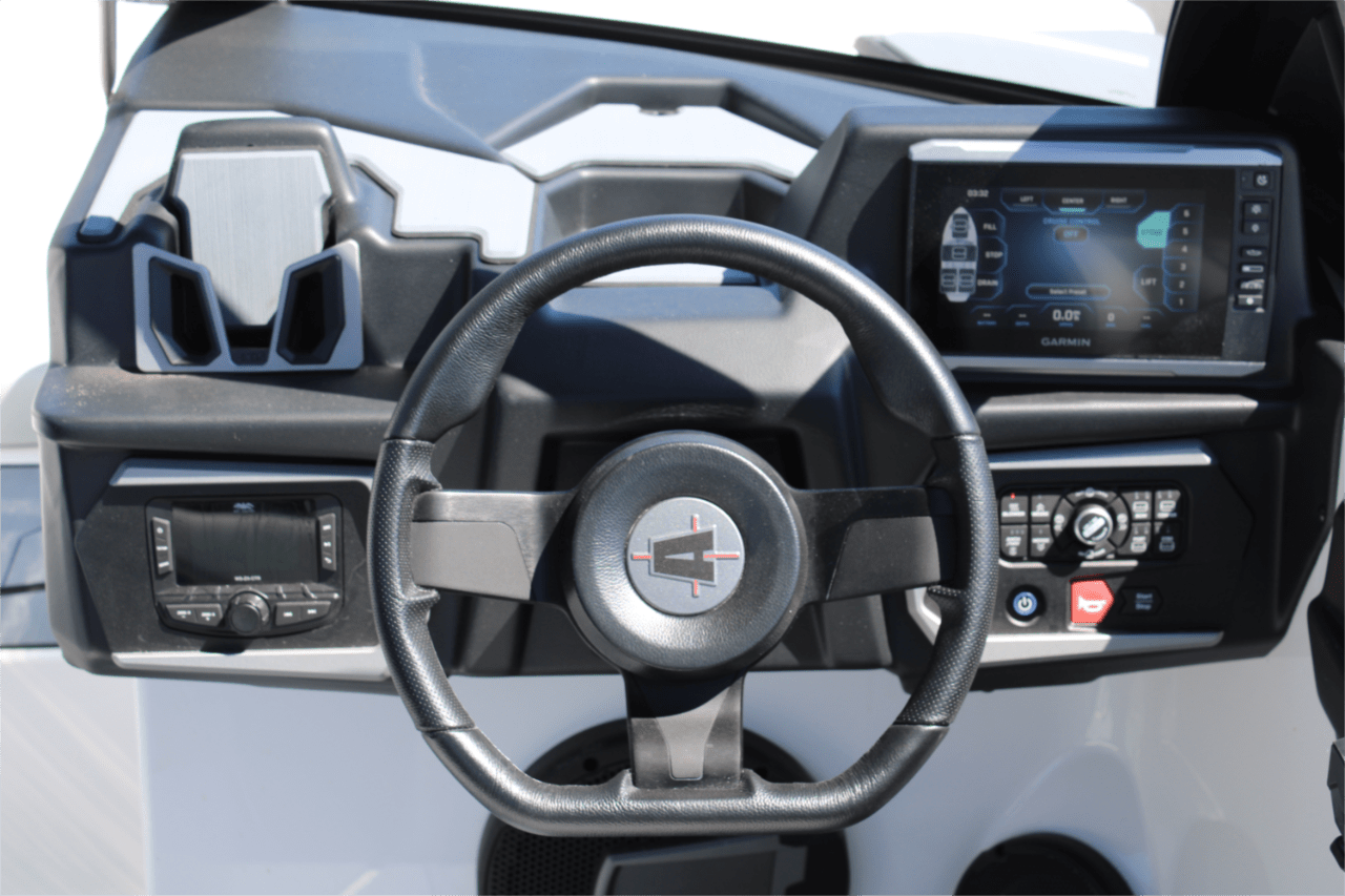 2025 Axis T220