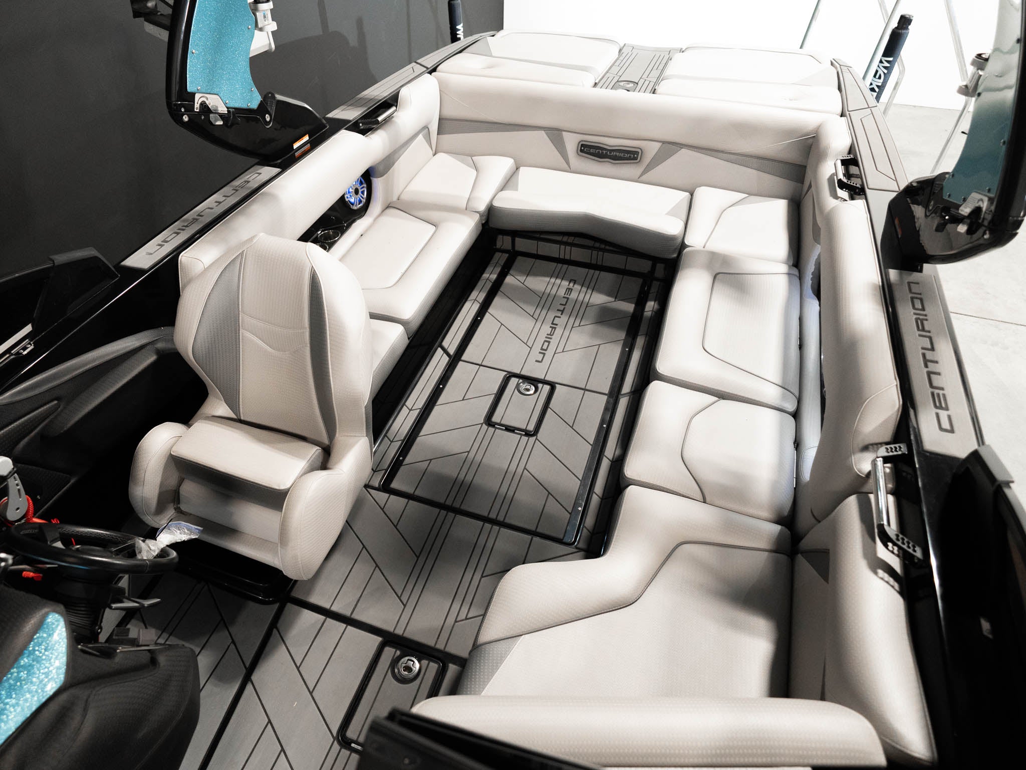 2020 Centurion Vi24 Black / SkyBlue Icon