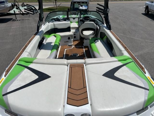2015 Centurion FS44