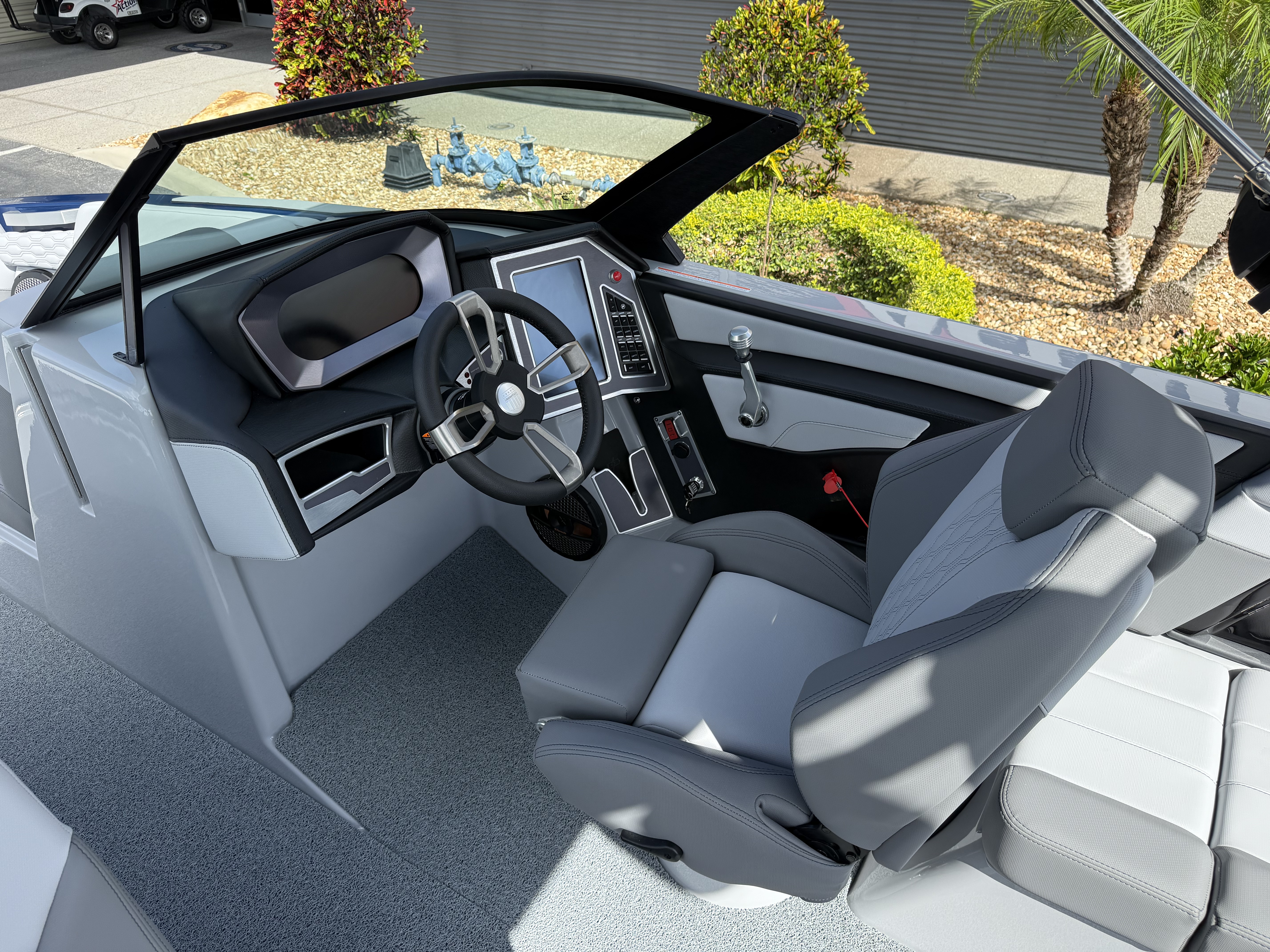 2024 MasterCraft XT22