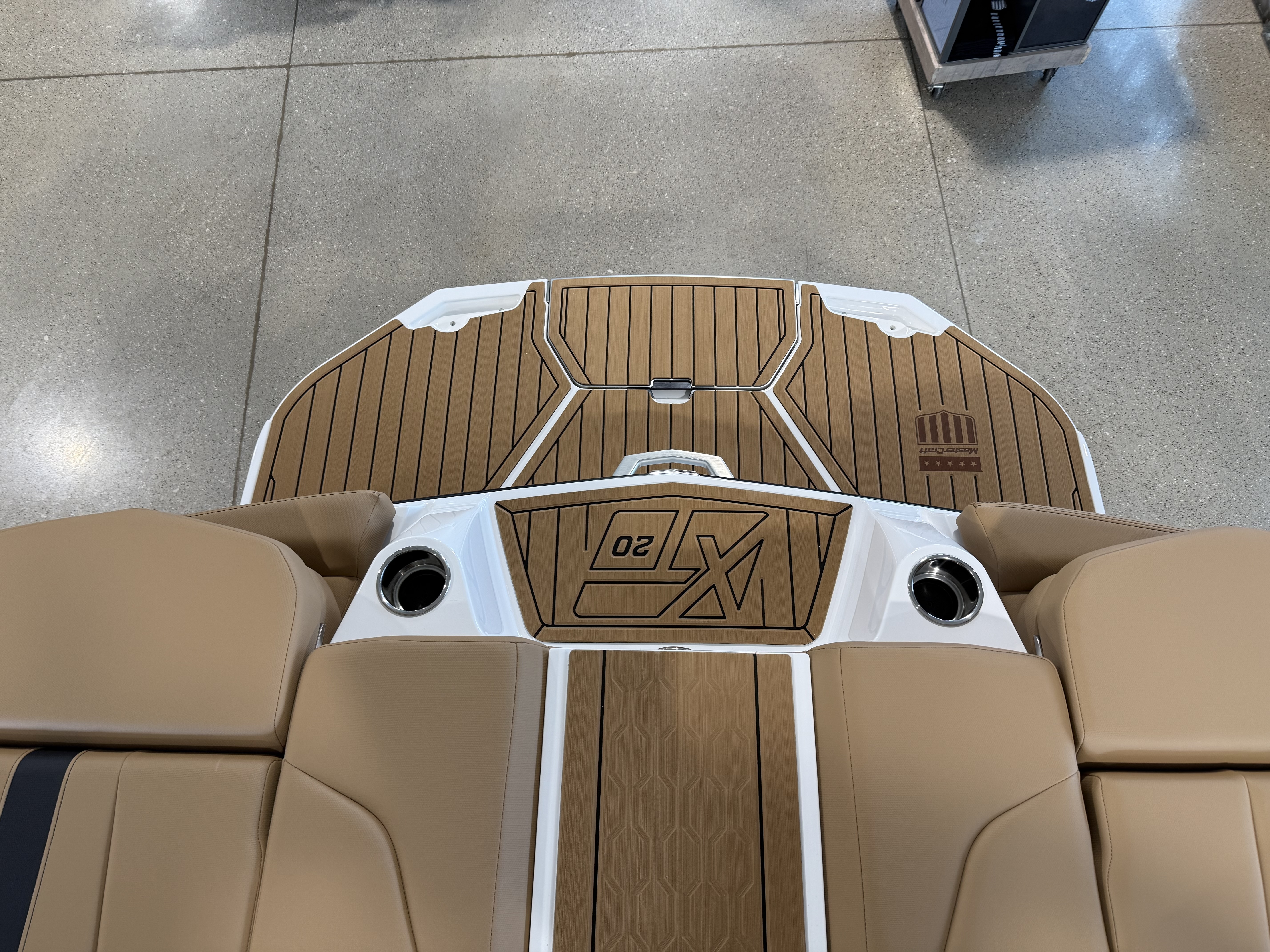 2025 MasterCraft XT20