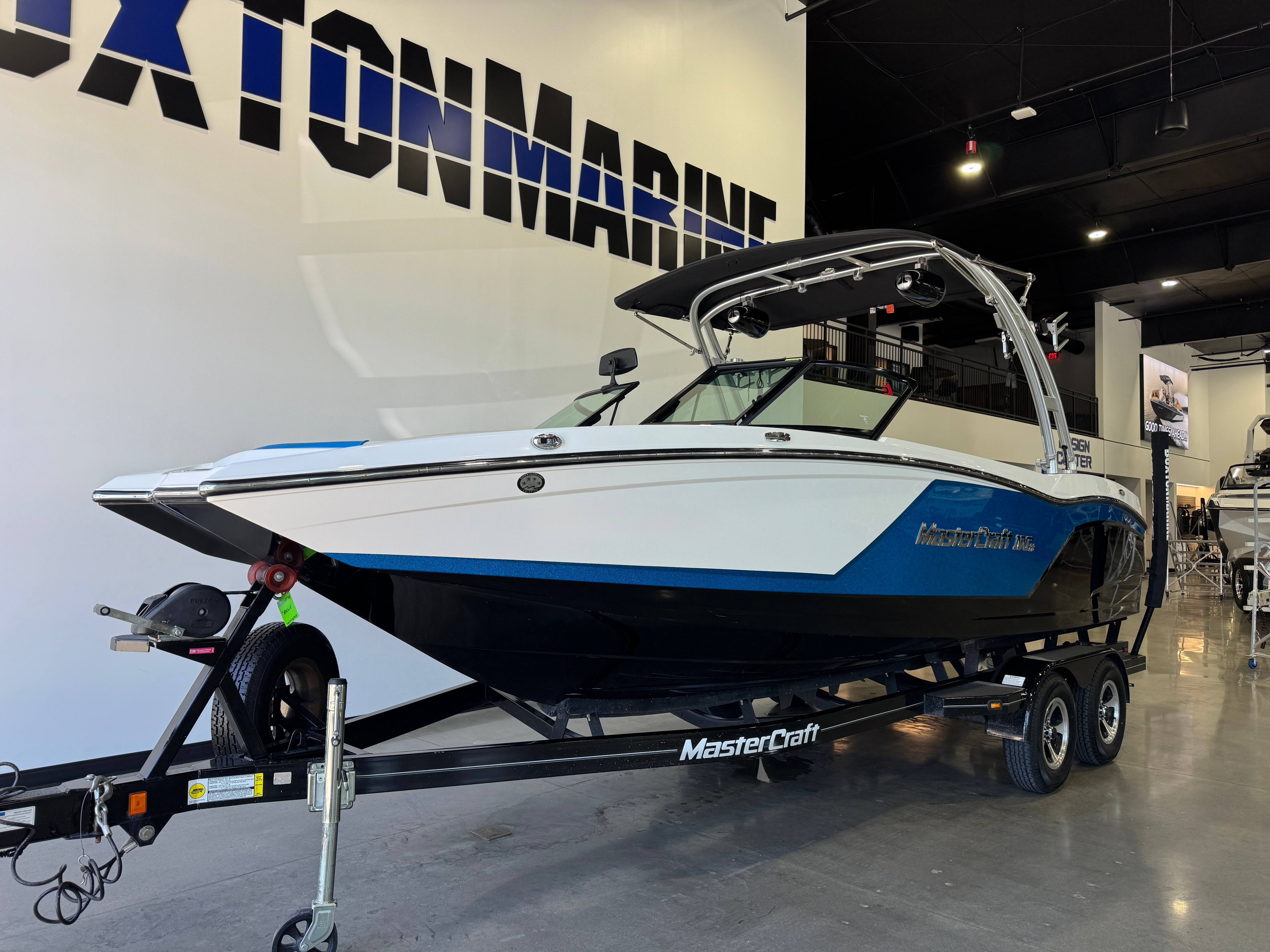 2017 MasterCraft NXT22