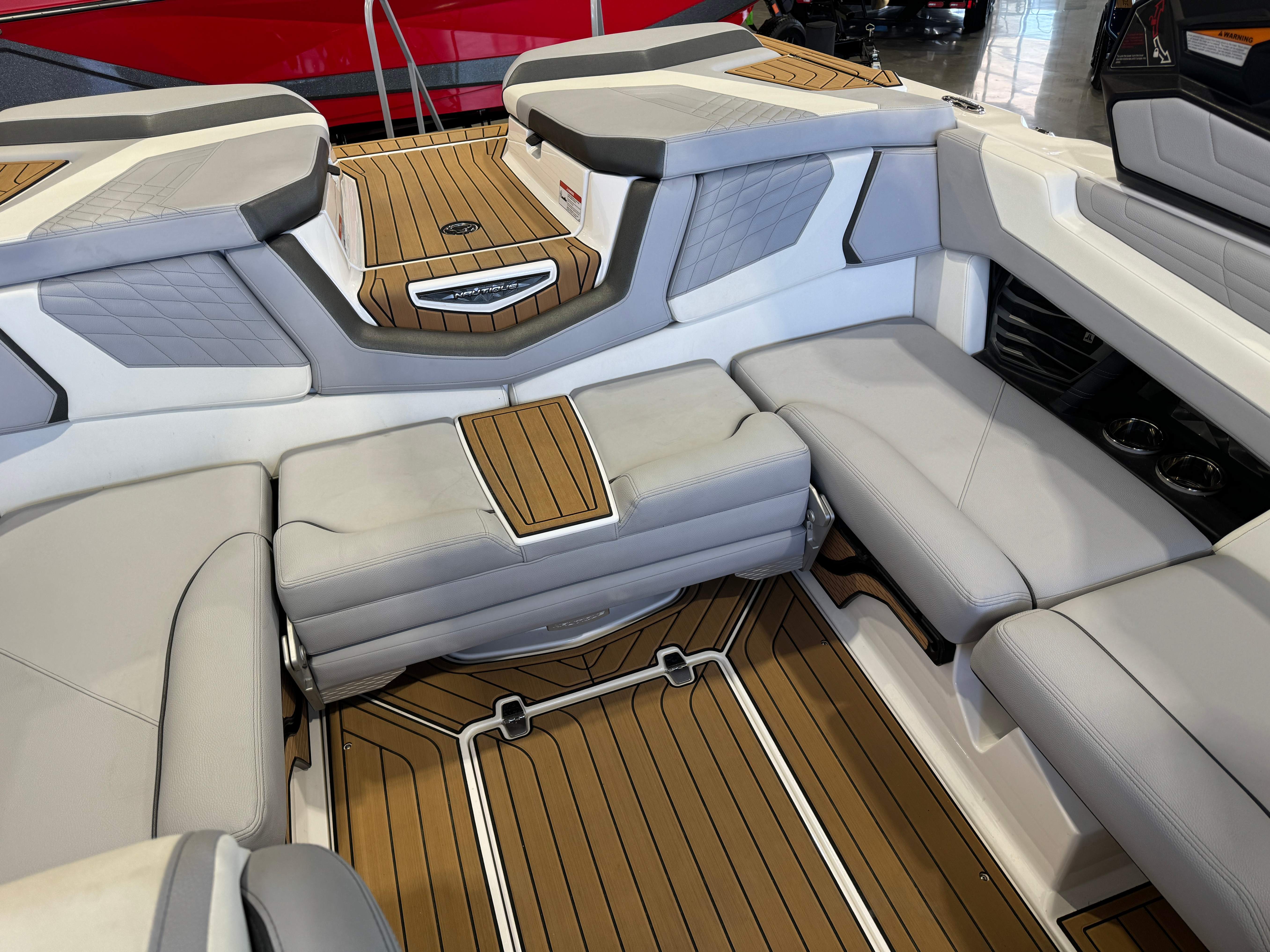 2022 Nautique Super Air Nautique G21