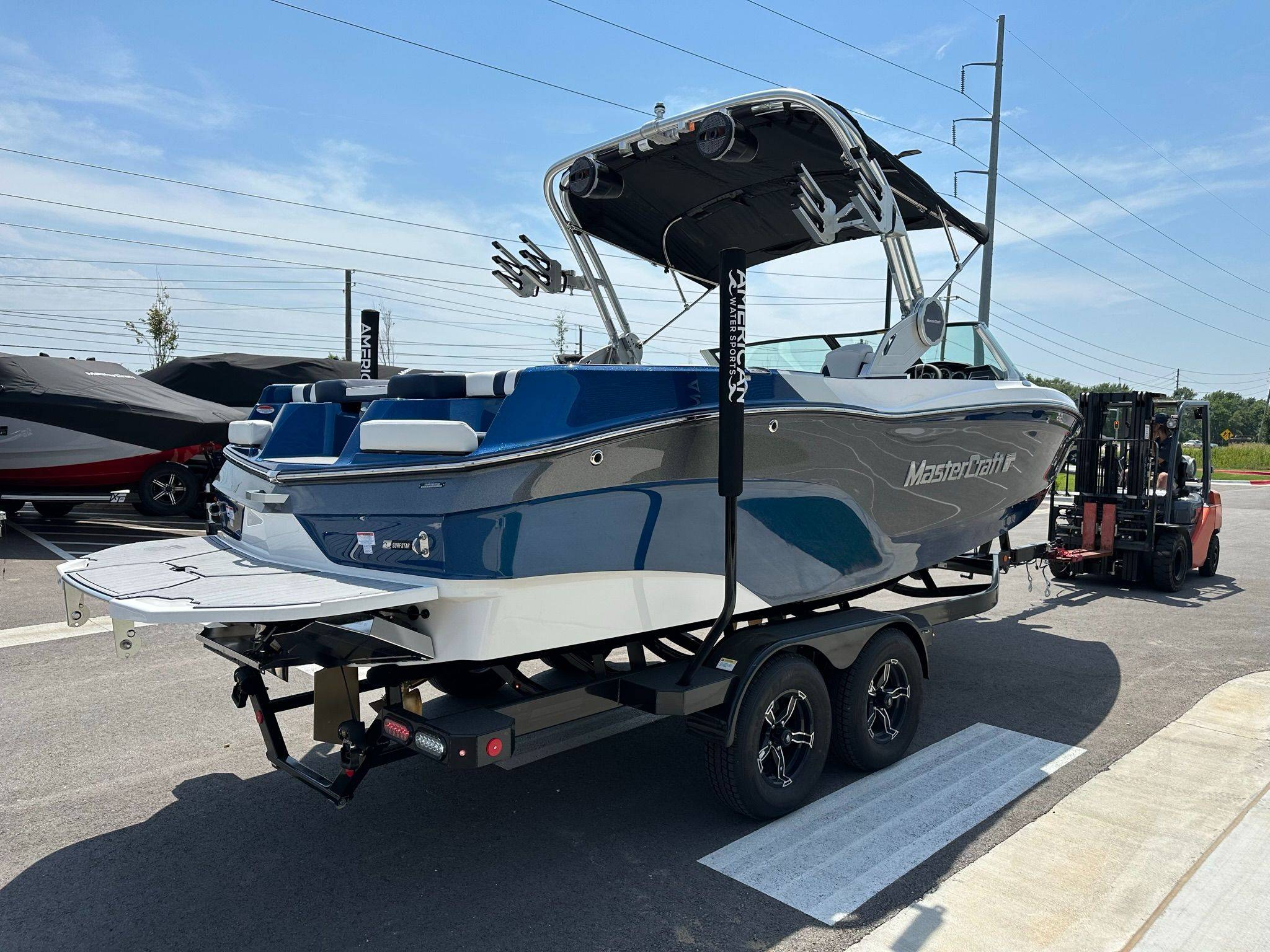 2024 Mastercraft XT22